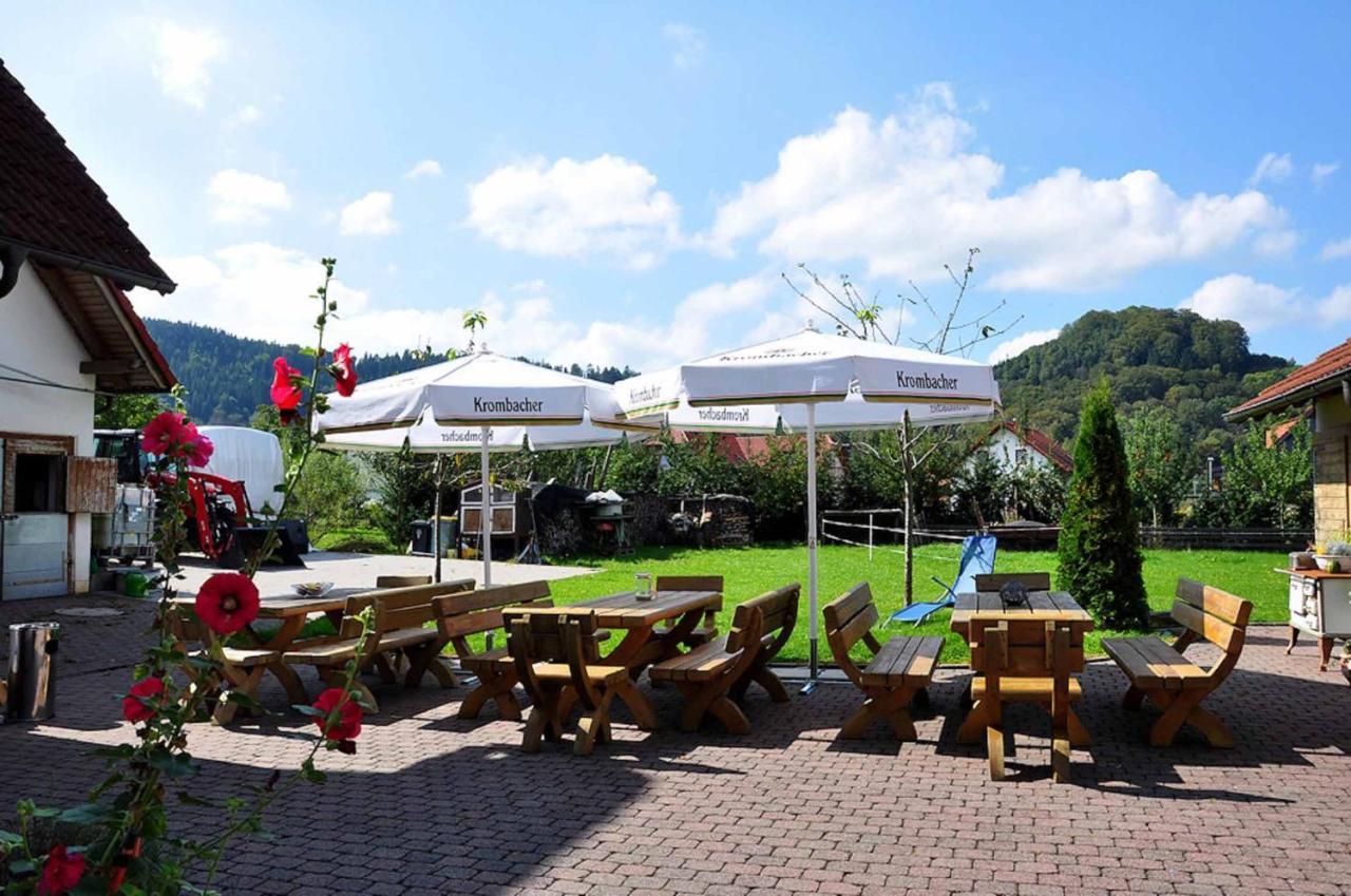 Landhotel Zur Pferdetraenke Schleid Ngoại thất bức ảnh